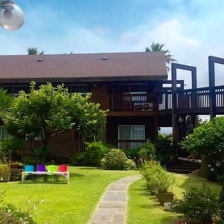 Namu Hyanggi Pension Jeju Buitenkant foto